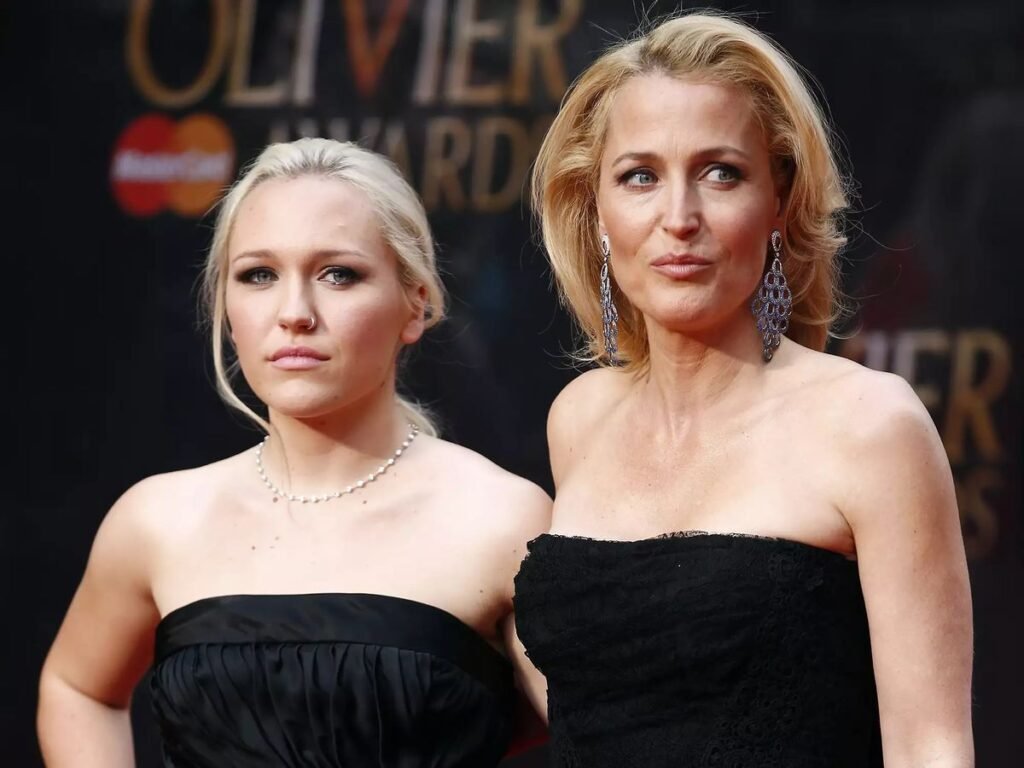 Piper Maru Klotz: Wer ist die Tochter von Gillian Anderson? Piper Maru Klotz